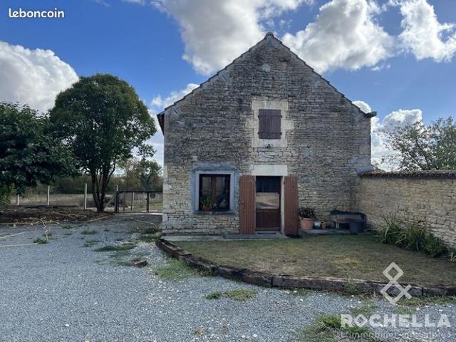 Maison vente à Puyrolland, Charente-Maritime