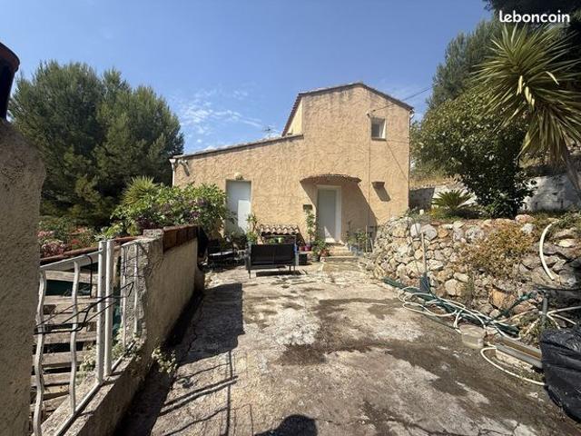 Maison vente à Arrondissement de Toulon, Toulon