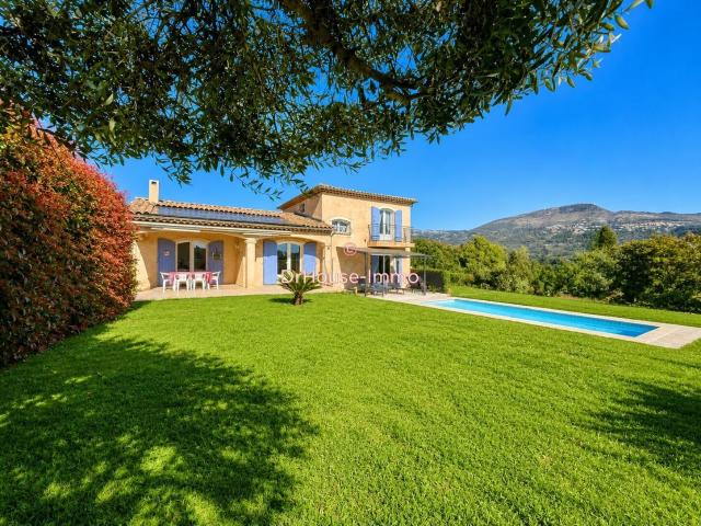 Maison vente à Grasse, Carros