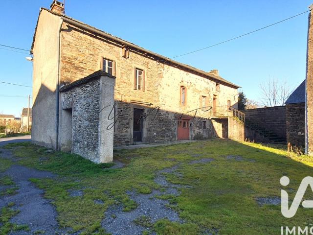Maison vente à Millau, Réquista