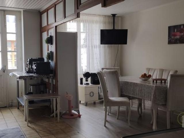 Maison vente à Jonzac, Saint-bonnet-sur-gironde