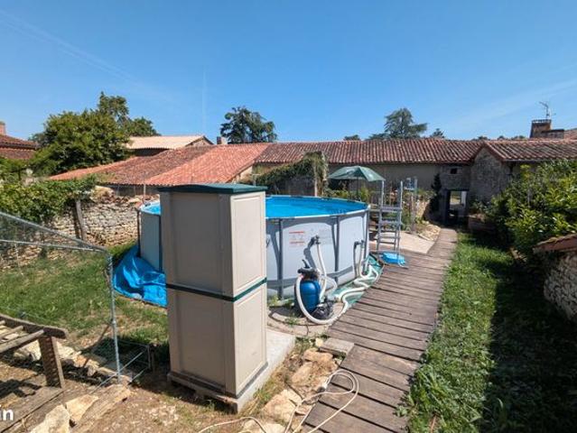 Maison vente à Montmorillon, Payroux