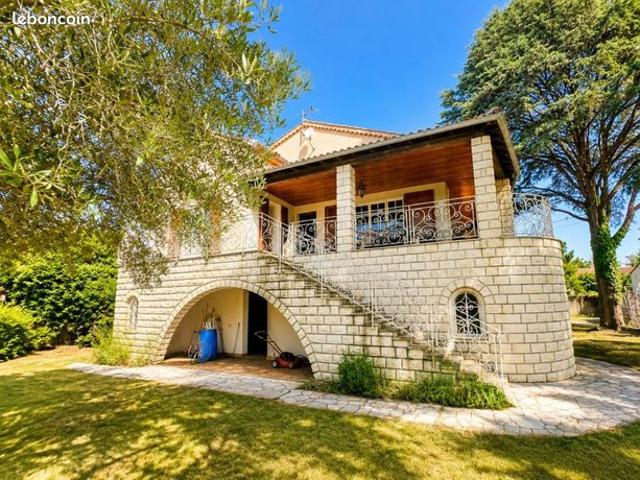 Maison vente à Avignon