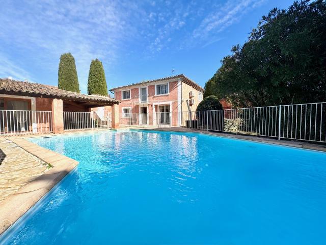 Maison vente à Carpentras, Roaix