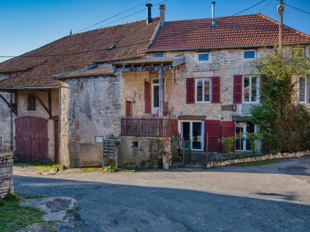 Maison vente à Mâcon, Cruzille