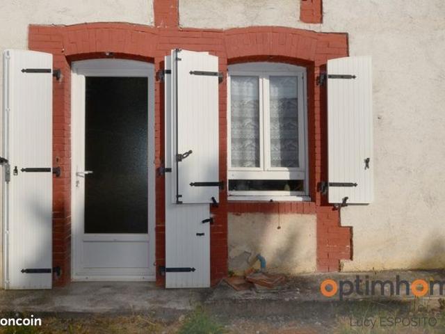 Maison vente à Confolens, Nieuil