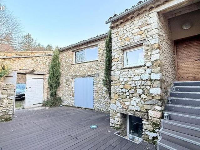 Maison vente à Carpentras, Savoillan