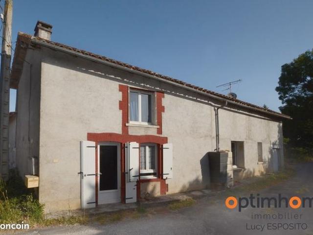 Maison vente à Confolens, Nieuil