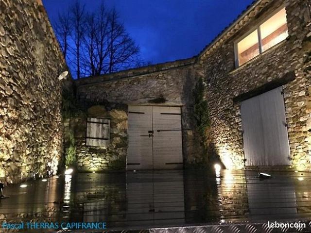 Maison vente à Carpentras, Savoillan