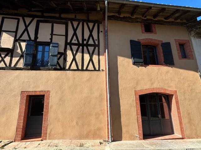 Maison vente à Toulouse, Saint-cézert