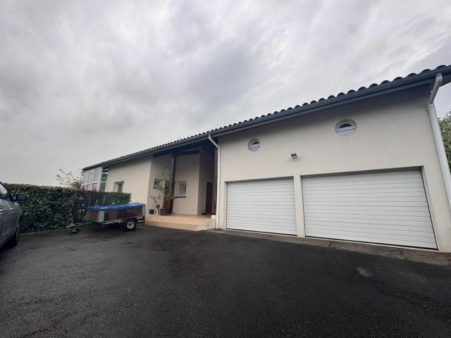 Maison vente à Oeyreluy