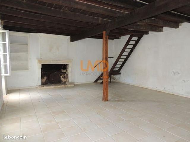 Maison vente à Saint-Jean-d'Angély, Nouvelle-Aquitaine