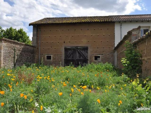 Maison vente à Bourg-en-Bresse, Montmerle-sur-saône