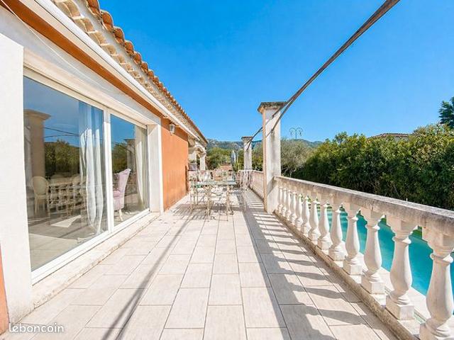 Maison vente à Apt, Taillades