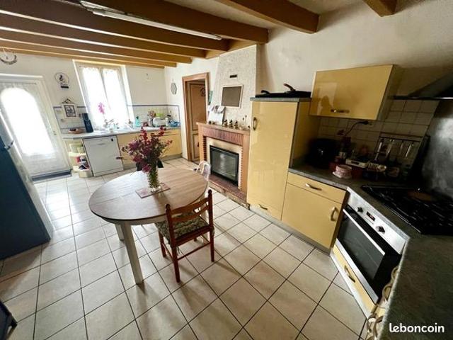 Maison vente à Saintes, Epargnes