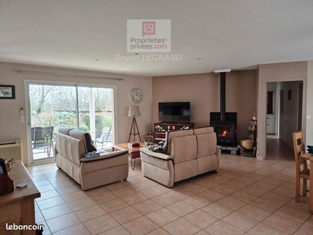 Maison vente à Oloron-Sainte-Marie, Saint-pé-de-léren