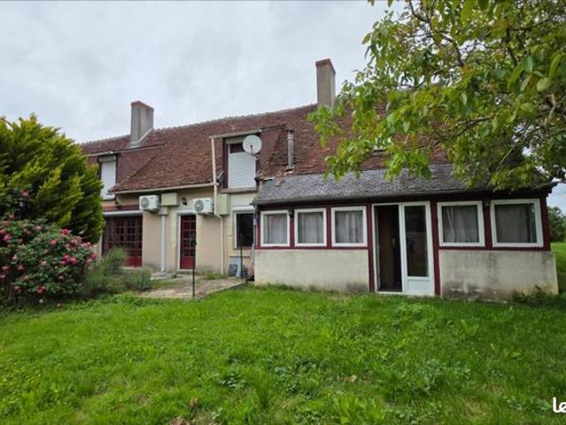 Maison vente à Issoudun, Centre-Val de Loire