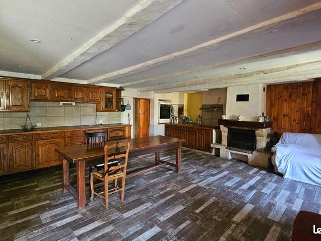 Maison vente à Prades-d'Aubrac, Aveyron