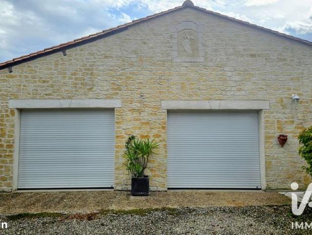 Maison vente à Charmé, Charente