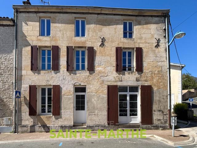Maison vente à Fontenay-le-Comte, Benet