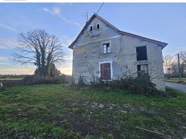 Maison vente à Le Bouchage, Charente