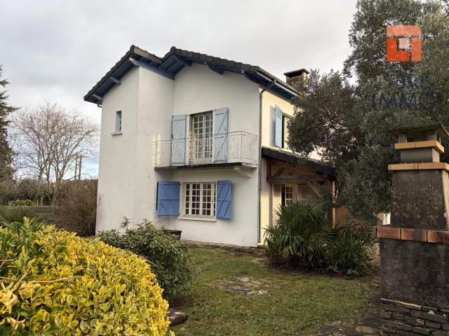 Maison vente à Oloron-Sainte-Marie, Oloron-sainte-marie