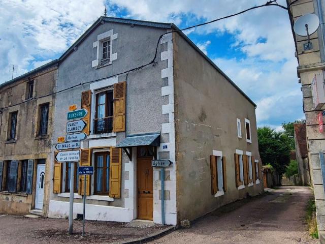 Maison vente à Cosne-Cours-sur-Loire, Champlemy