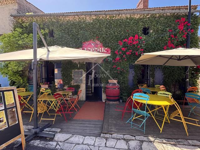 Maison vente à Vichy, Charroux