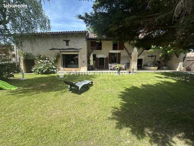 Maison vente à Périgueux, Neuvic