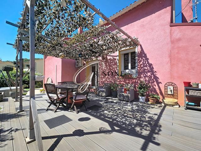 Maison vente à Arrondissement de Toulon, Ollioules