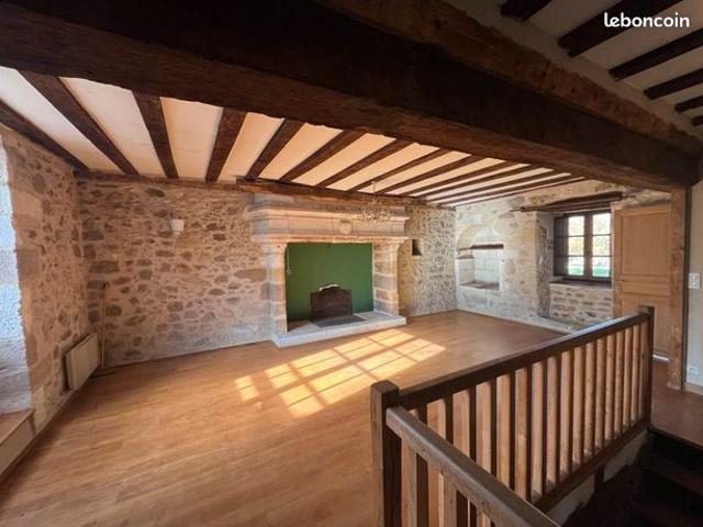Maison vente à Nontron, Saint-jean-de-côle