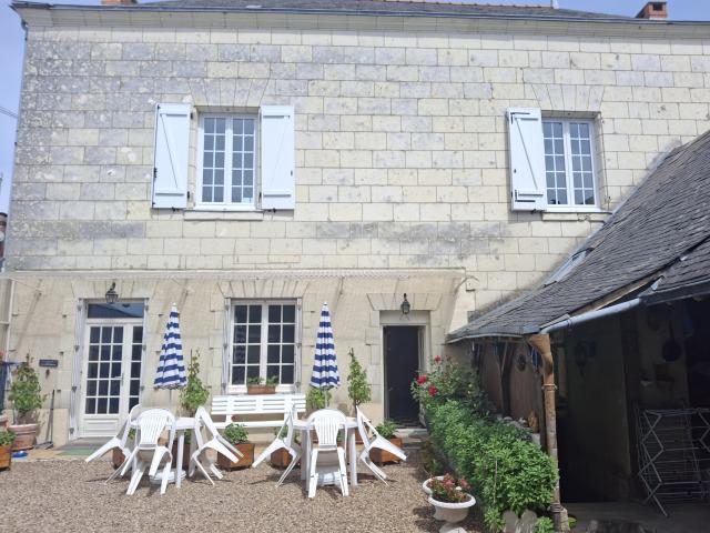 Maison vente à Saumur, Allonnes