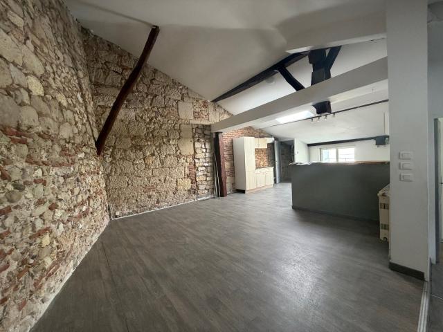 Maison location à pont Romieu, Penne-d'Agenais