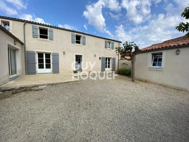 Maison location à Doix, Doix-lès-Fontaines