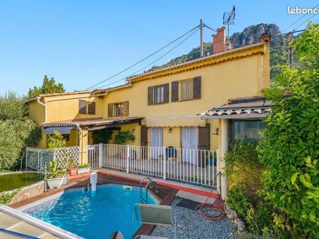 Maison vente à Castagniers, Alpes-Maritimes