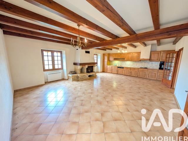 Maison vente à Poitiers, Dienne