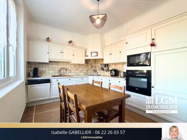 Maison vente à Clermont-Ferrand, Vic-le-comte
