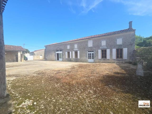 Maison vente à Cognac, Auge-saint-médard