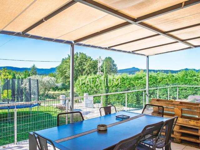 Maison vente à Claret, Alpes-de-Haute-Provence