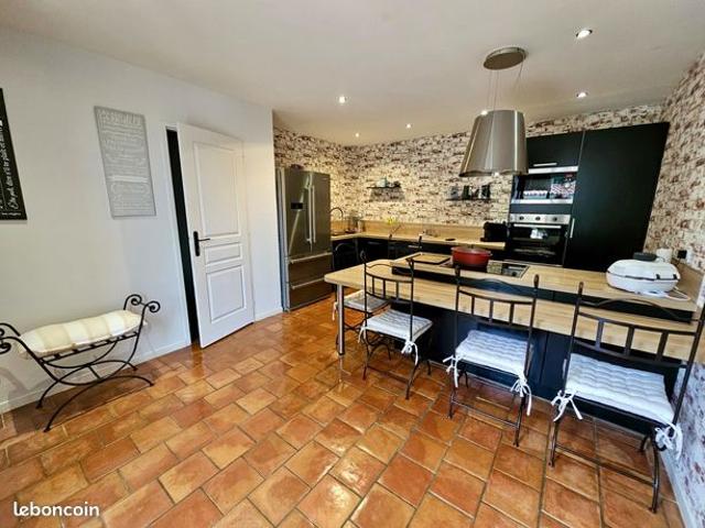 Maison vente à Poitiers, Fontaine-le-comte