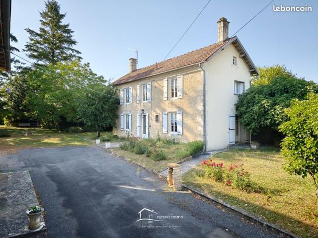 Maison vente à Niort, Rom