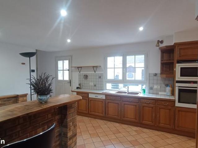 Maison vente à Fontainebleau, Flagy