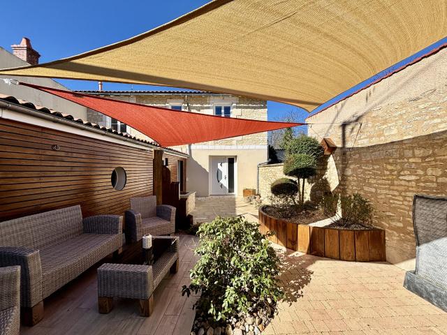 Maison vente à Poitiers, Neuville-de-poitou
