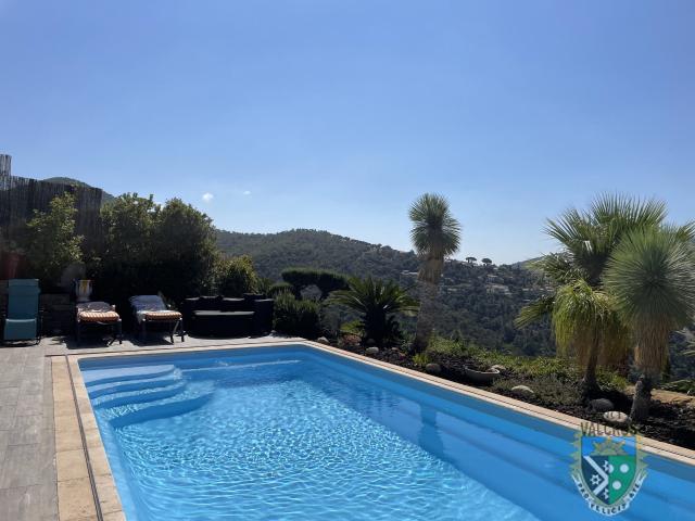 Maison vente à Arrondissement de Toulon, La Londe-les-maures