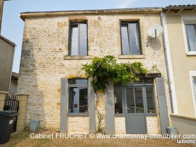 Maison vente à Fontenay-le-Comte, La Caillère-saint-hilaire