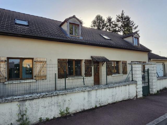 Maison vente à Faubourg de Sully, Lorris
