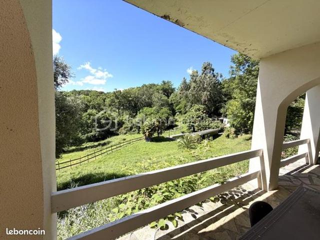 Maison vente à Pau, Arbus