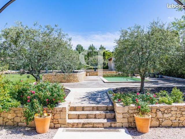 Maison vente à Carpentras, La Roque-sur-pernes
