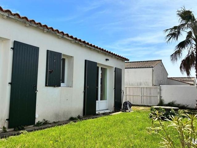 Maison vente à La Rochelle, Loix