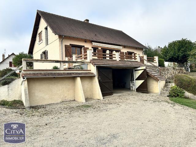 Maison vente à Saint-Amand-Montrond, Cher
